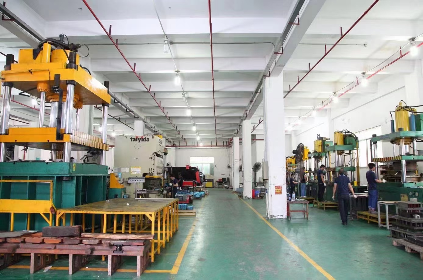 荣丰精密-铝网拉伸模具